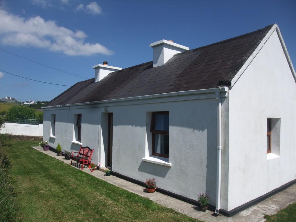 Katie'S Cottage Achill Sound Eksteriør bilde
